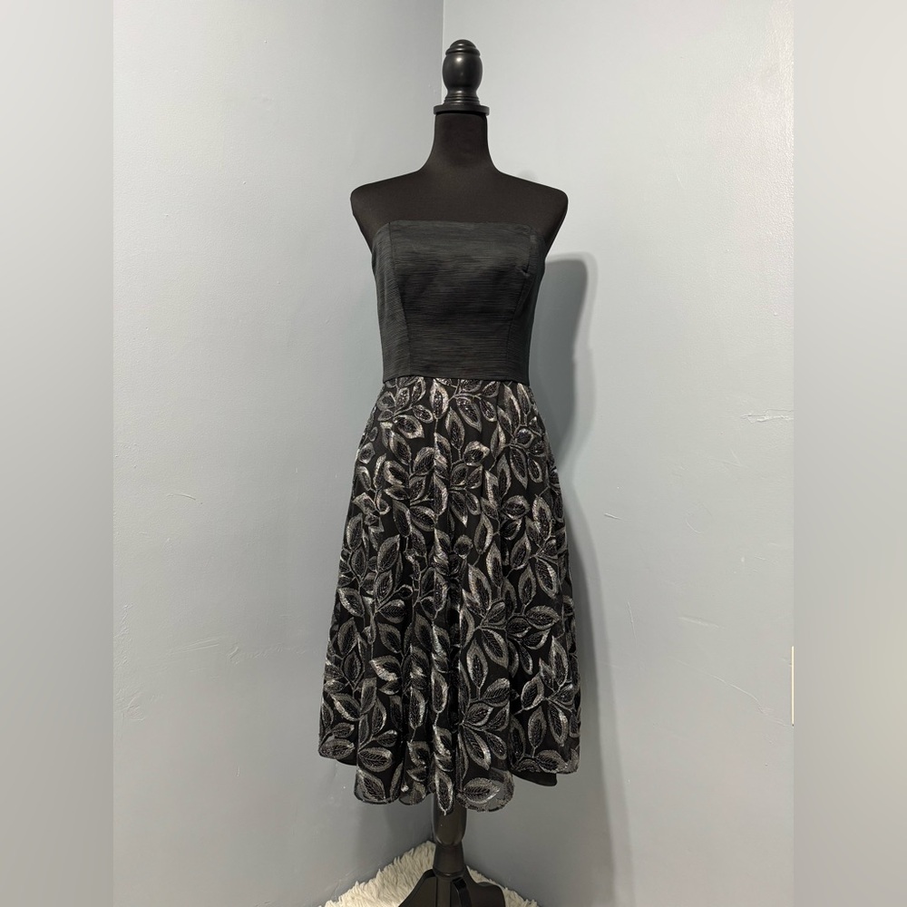 BADGLEY MISCHKA Metallic Floral Embroidered Dress Black and Silver Women’s‎ 2